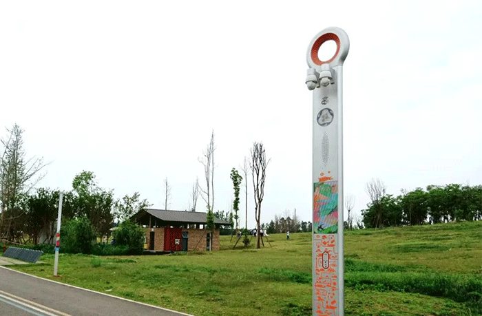 LED燈桿屏,燈桿屏 LED燈桿屏,燈桿屏