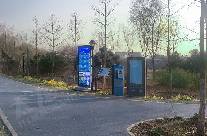 LED廣告機(jī) LED廣告機(jī)