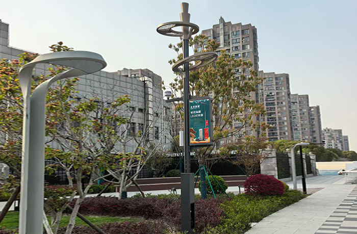 LED燈桿屏,LED廣告機