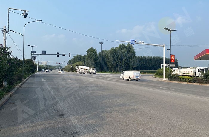 led燈桿屏|智慧燈桿屏|led廣告機(jī)|智慧路燈屏|戶外LED廣告機(jī)|燈桿屏|智慧燈桿|智慧路燈